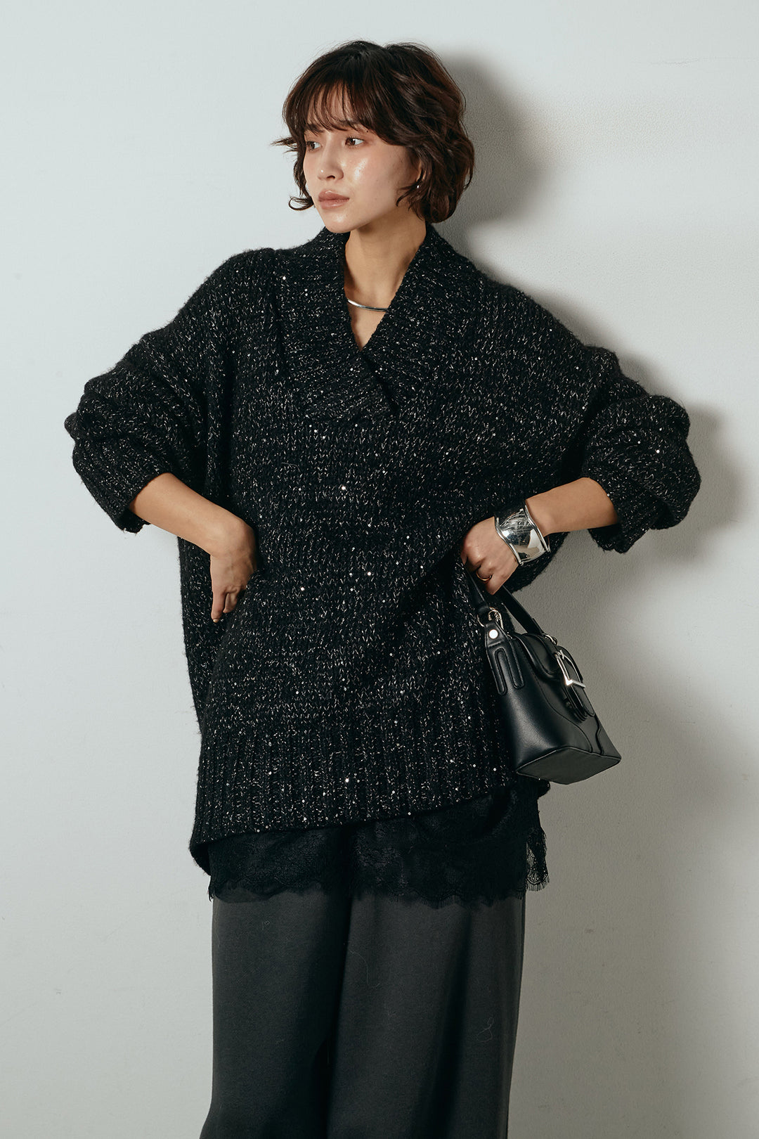 [SET]Vネックラメニットトップス+レース切り替えキャミソール(2set)