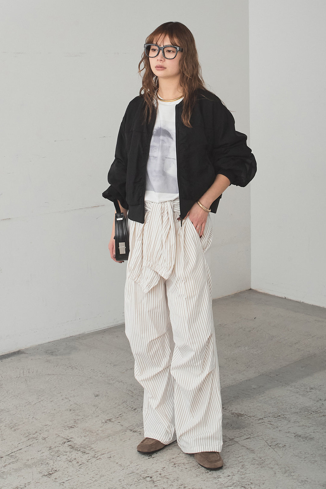 [SET]シアー×ポンチブルゾン+ストライプウエスト巻きジョガーパンツ+長袖アソートフォトTシャツ(3set)