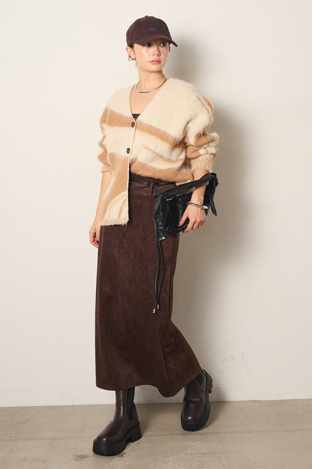 [SET]アクセントブラッシュドカーディガン+ロープベルト付きスウェード調スカート(2set)