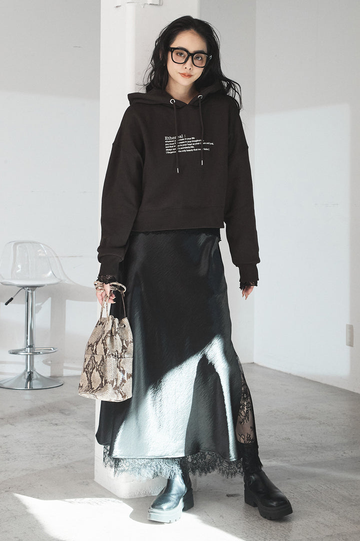 [SET]裏起毛レタリング刺繍フーディショートプルオーバー+ストレッチレースクルーネックインナー(2set)