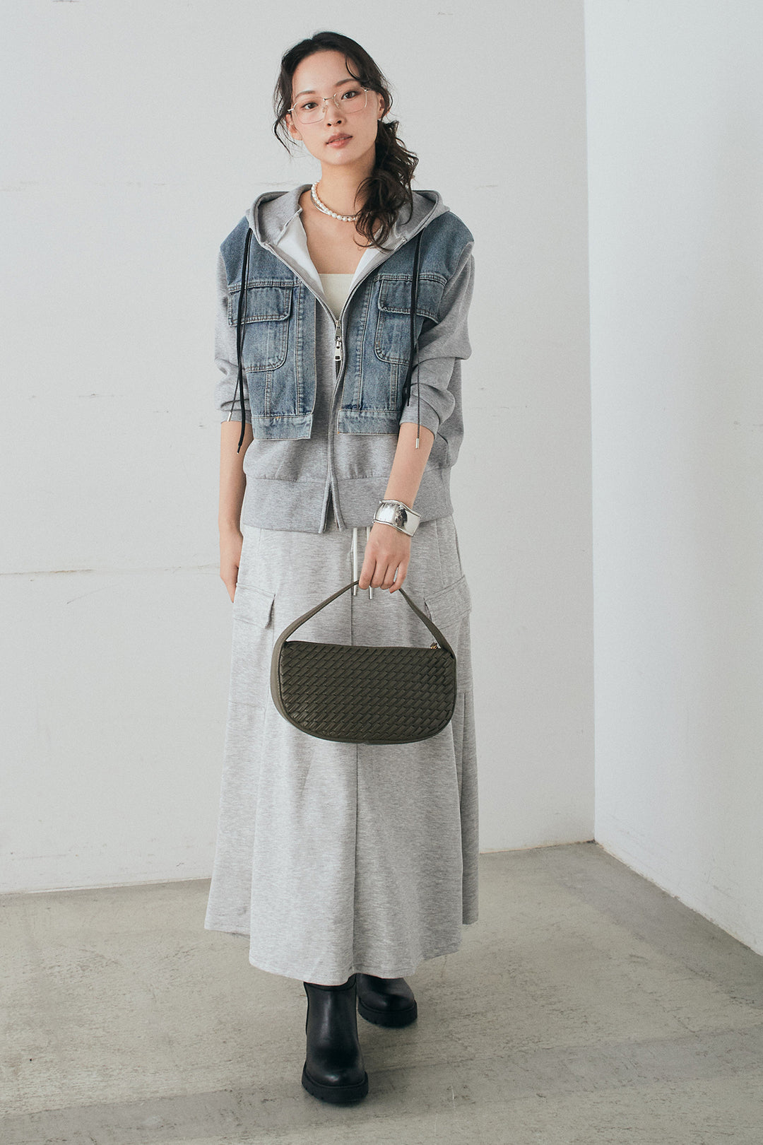 [SET]デニム切替ポンチダブルジップパーカー+リラックススウェットスカート(2set)