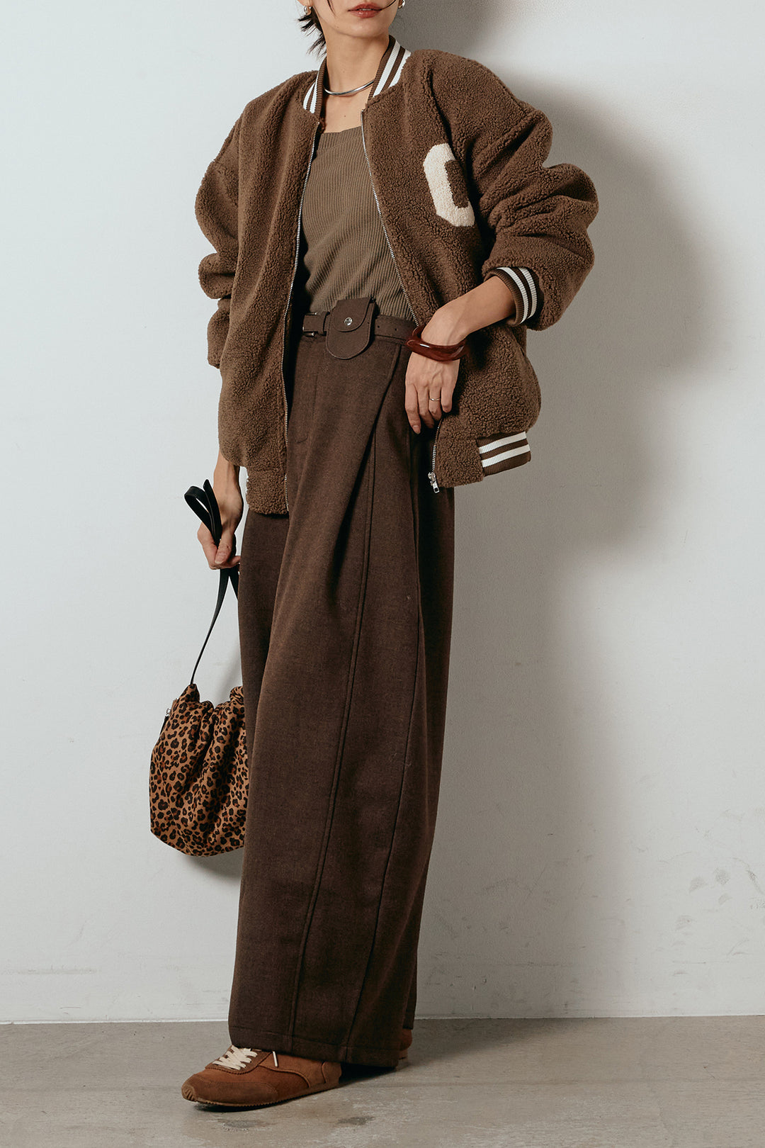 [SET]ロゴスタジャンボアブルゾン+ポーチベルト付きカーブパンツ(2set)