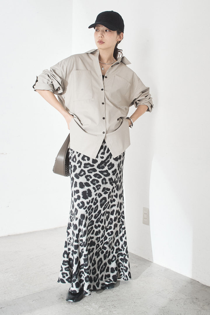 [SET]ウォッシャブルエコレザービックカフスシャツ+レオパードサテンナロースカート(2set)