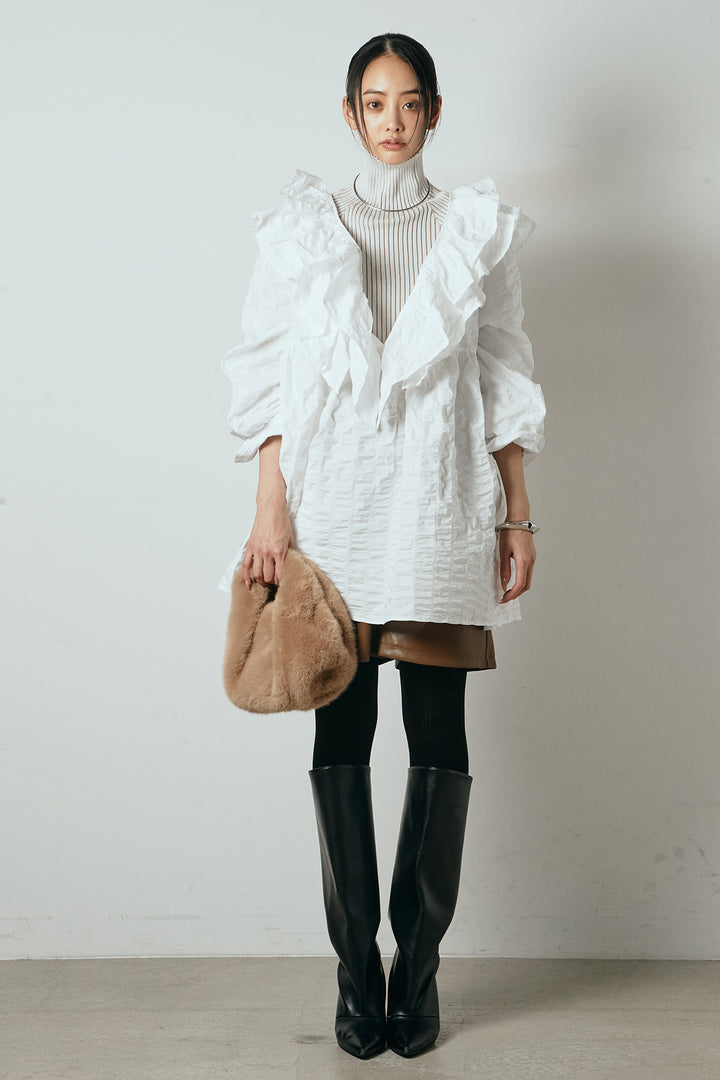 [SET]Vネックフリルカラーブラウス+リブニットシームレスタートルプルオーバー+ストレッチエコレザーバミューダパンツ(3set)