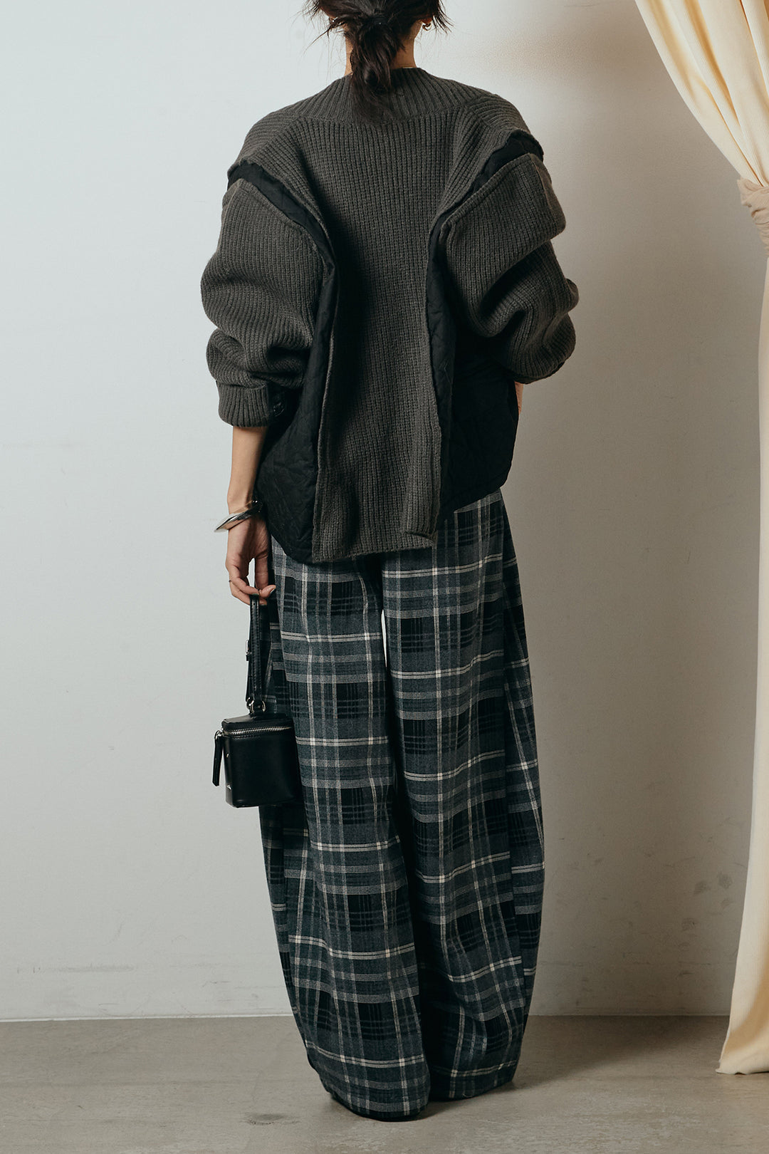 [SET]キルティング切り替えニットカーディガン+ベルト付きタータンチェックカーブワイドパンツ(2set)