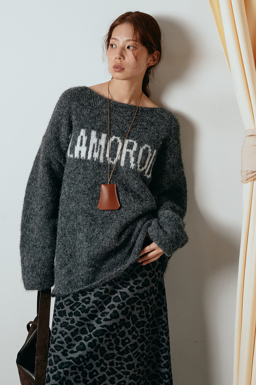 [SET]フロントロゴデザインニットトップス+レオパードロングスカート(2set)