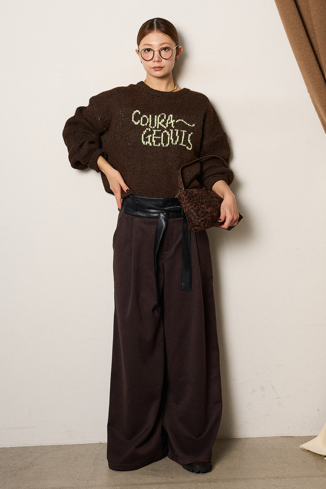 [SET]ロゴシャギーニットプルオーバー+巻ベルトウエストレザーライクワイドパンツ(2set)