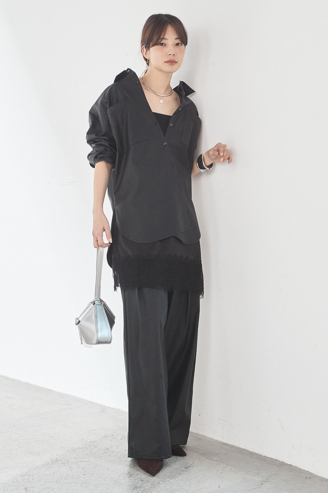 [SET]ウォッシャブルエコレザービックカフスシャツ+ウォッシャブルエコレザータックパンツ(2set)