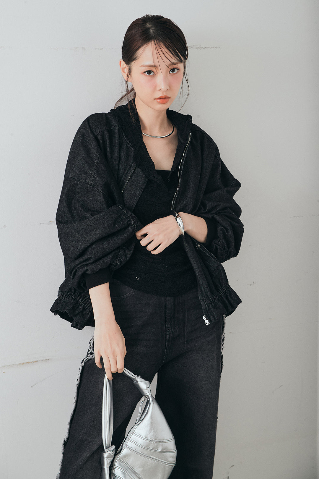 [SET]袖シャーリング裾フリルデニムブルゾン+デニムサイドフリルパンツ(2set)