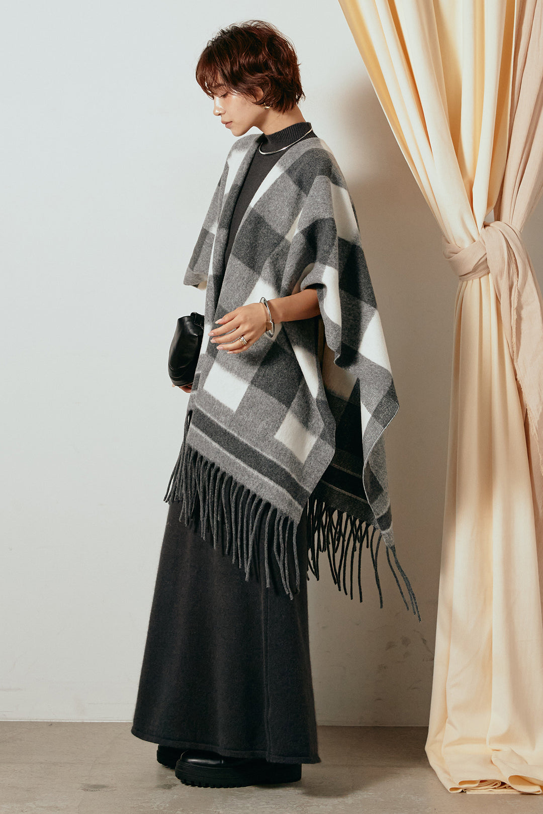 [SET]裾フリンジ柄ポンチョアウター+ノースリーブニットロングワンピース(2set)