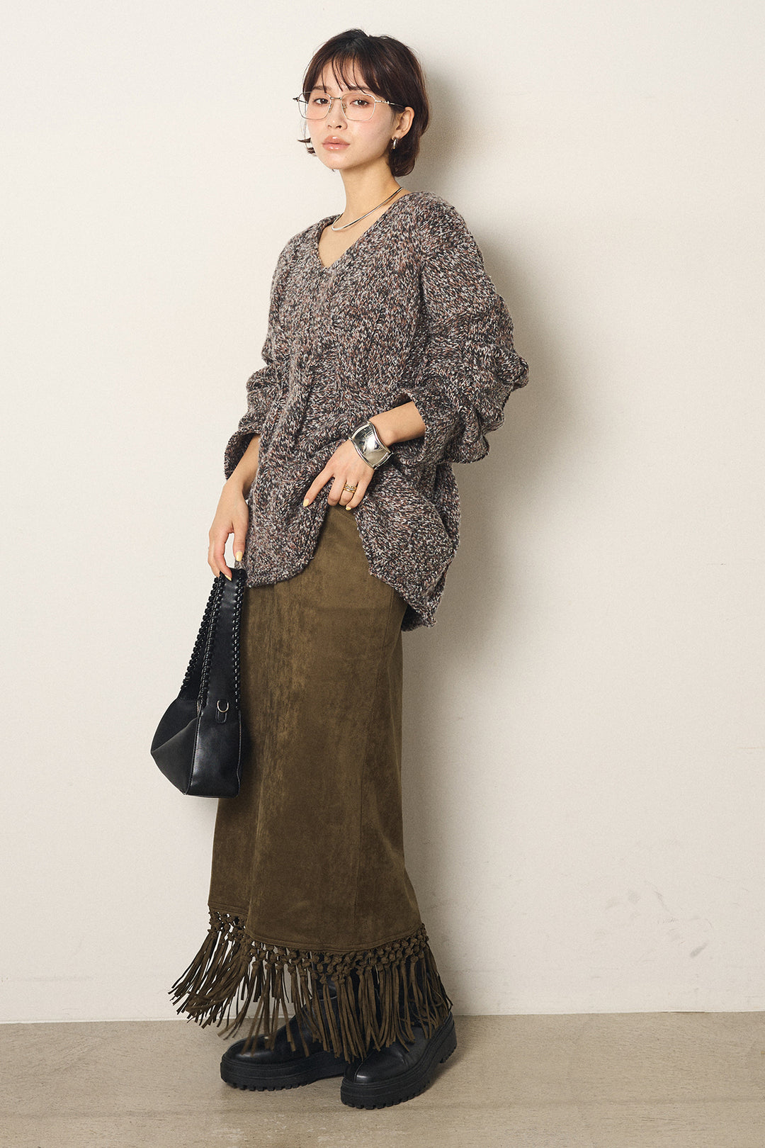 [SET]Vネックミックス編みニットトップス+スウェードライク裾フリンジスカート(2set)