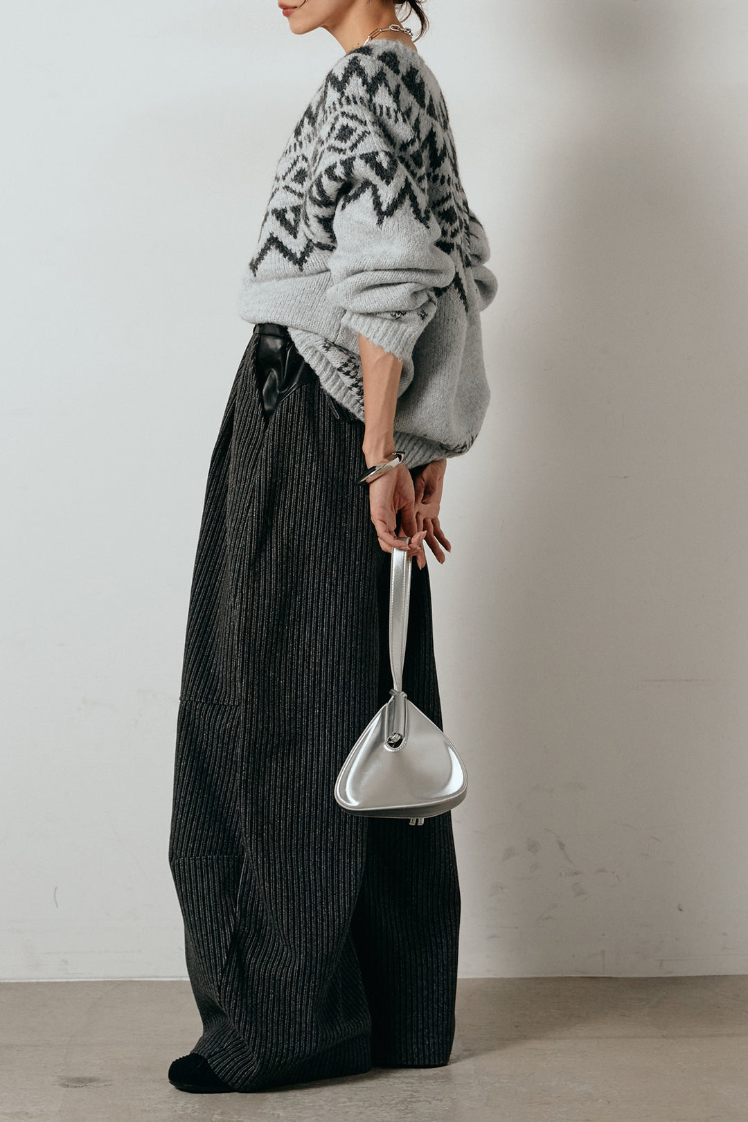 [SET]ノルディック柄Uネックプルオーバー+レザーライク配色ストライプパンツ(2set)