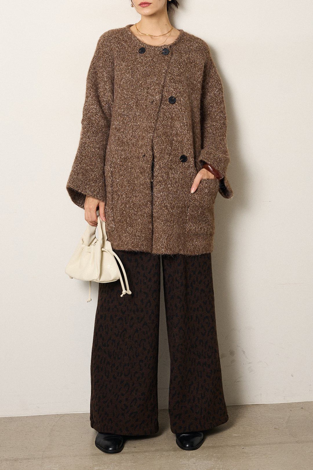 [SET]アシンメトリーボタンニットカーディガン+レオパードジャガードニットパンツ(2set)
