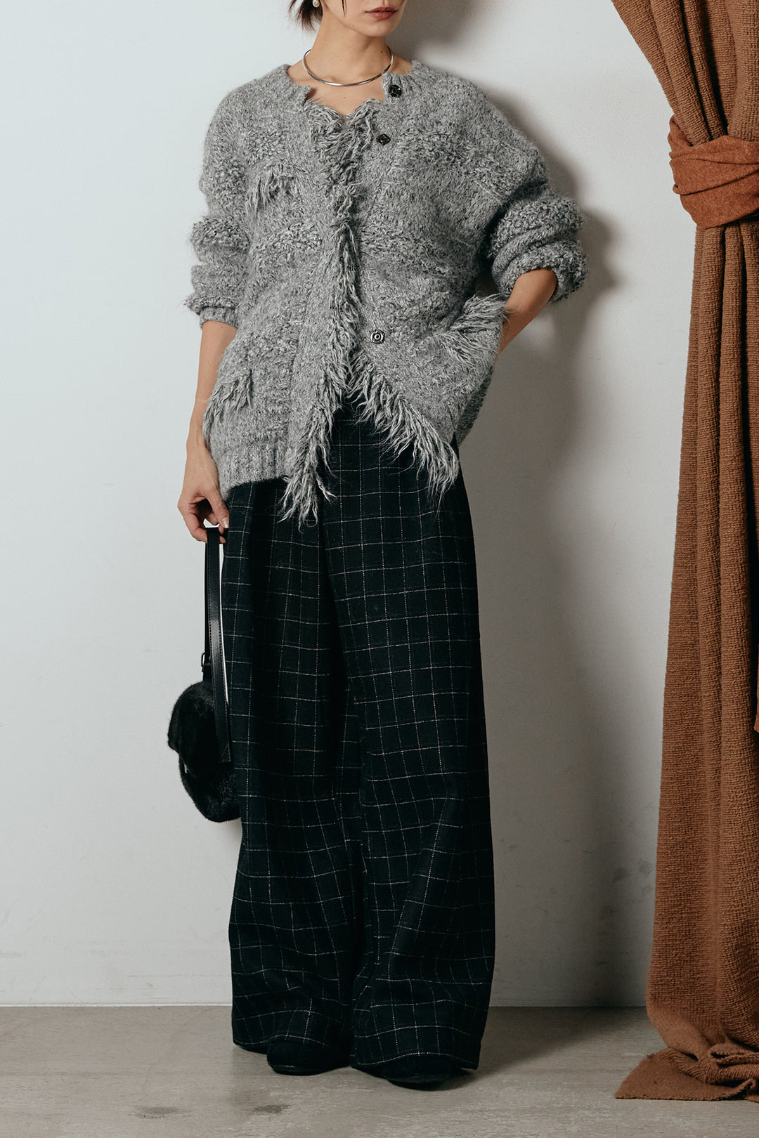 [SET]フリンジニットカーディガン+ウールライクチェックタックパンツ(2set)