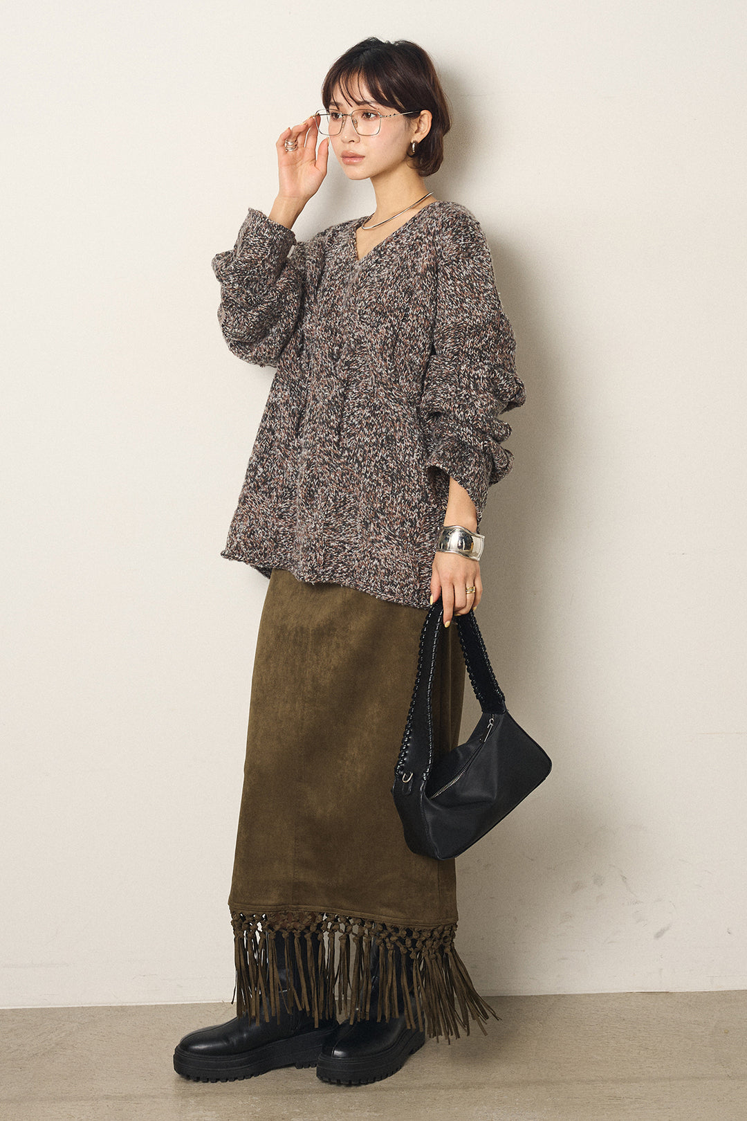 [SET]Vネックミックス編みニットトップス+スウェードライク裾フリンジスカート(2set)