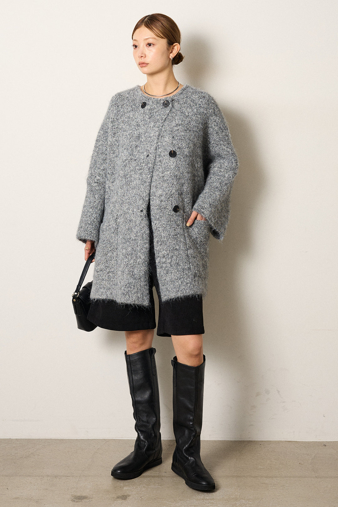 [SET]アシンメトリーボタンニットカーディガン+リラックスコーデュロイハーフパンツ(2set)