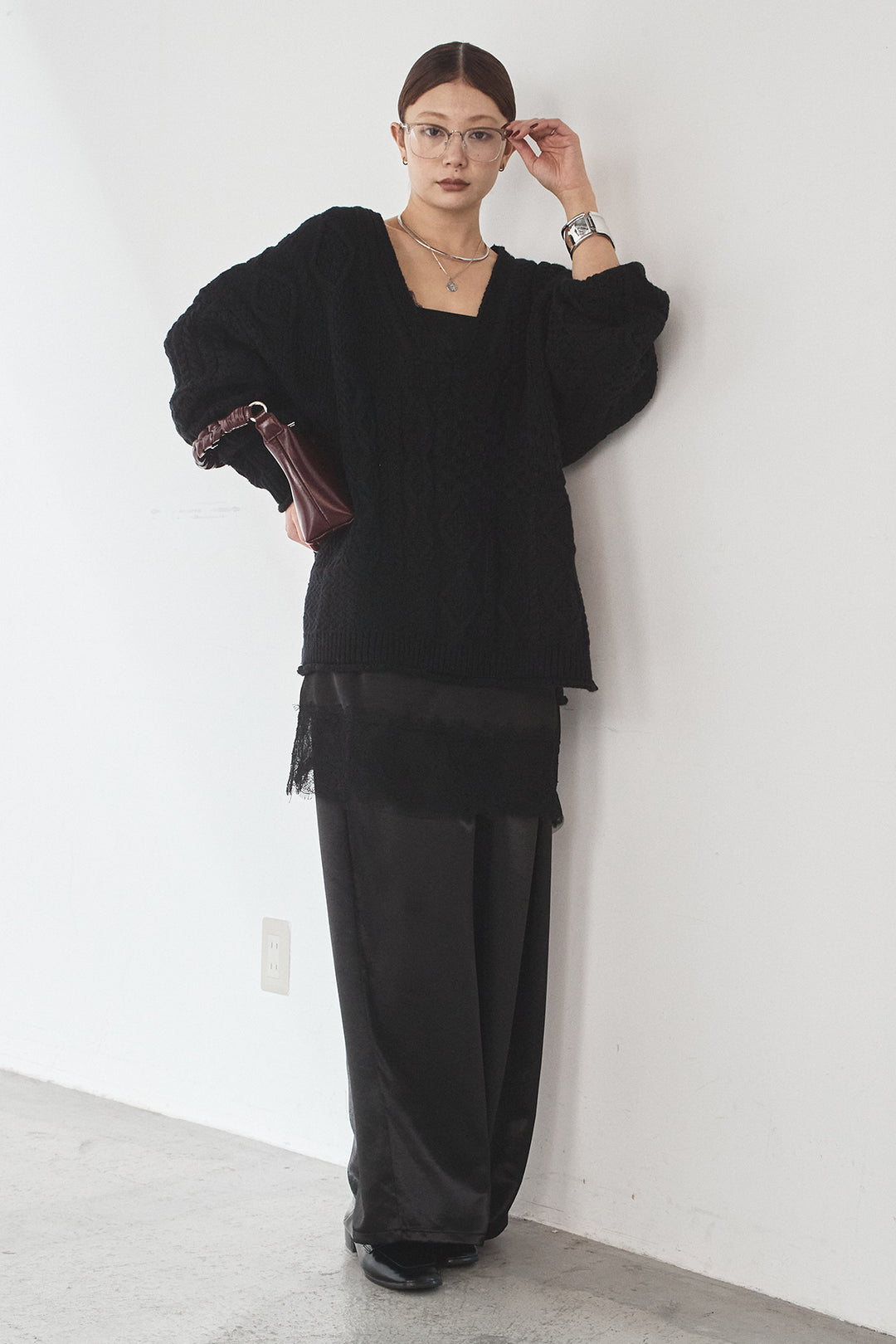 [SET]ケーブルVニットセーター+サテンタックワイドパンツ(2set)