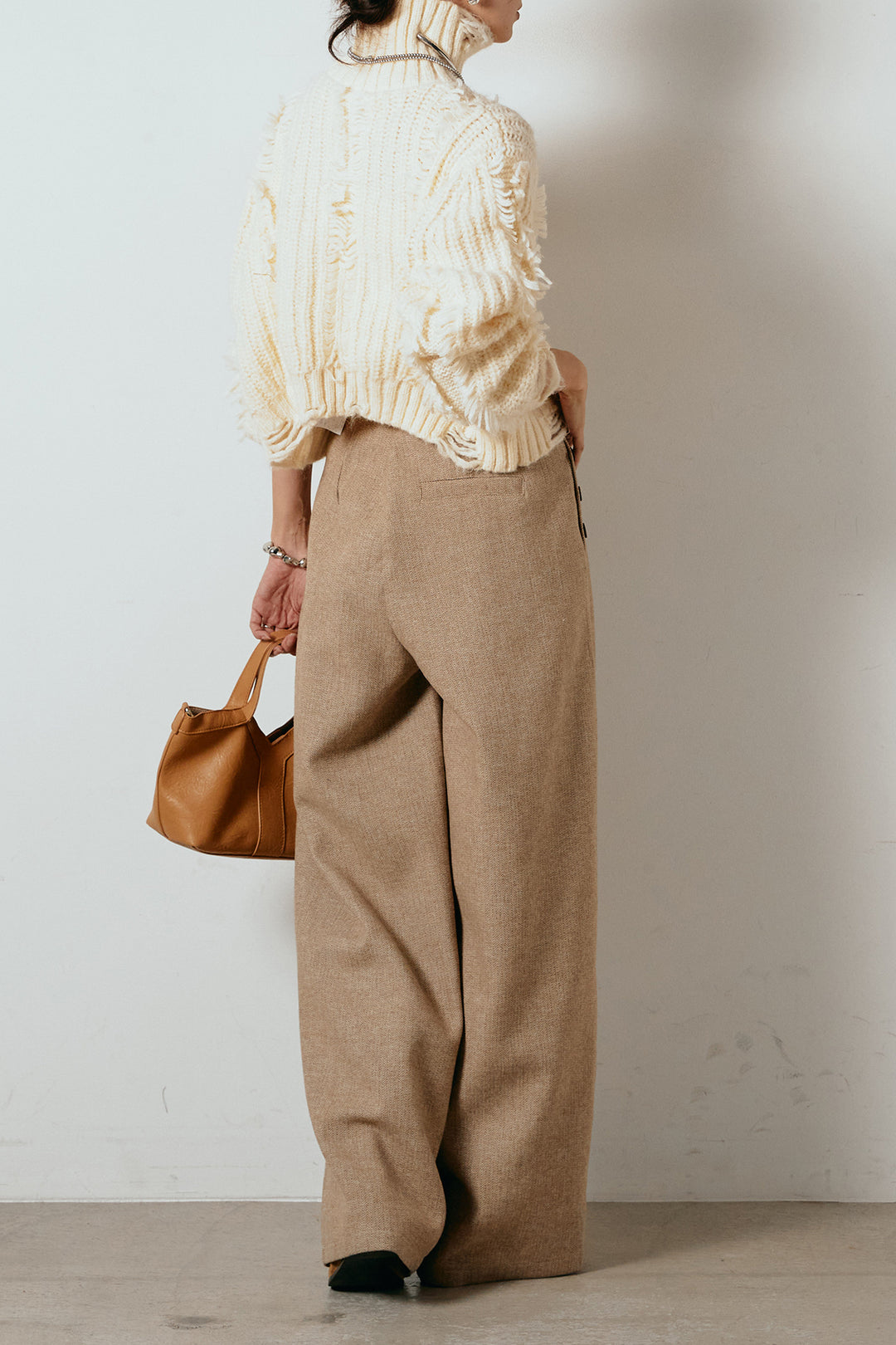 [SET]フリンジタートルショートニット+サイドボタンツイードタックパンツ(2set)