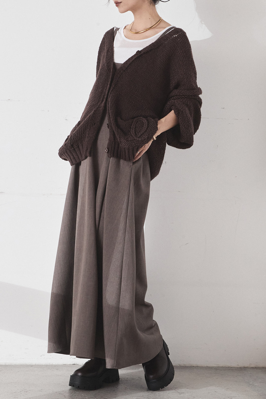 [SET]コード刺繍リラックスニットカーディガン+フレアリラックスキャミワンピース(2set)