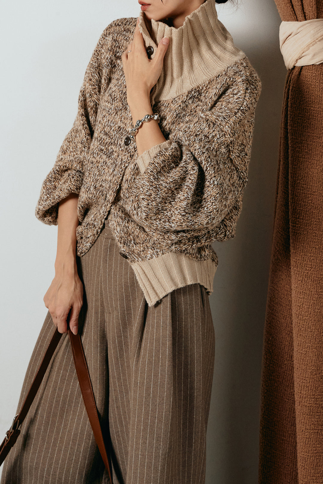 [SET]ハイネックミックスニットカーディガン+ウールライクストライプパンツ(2set)