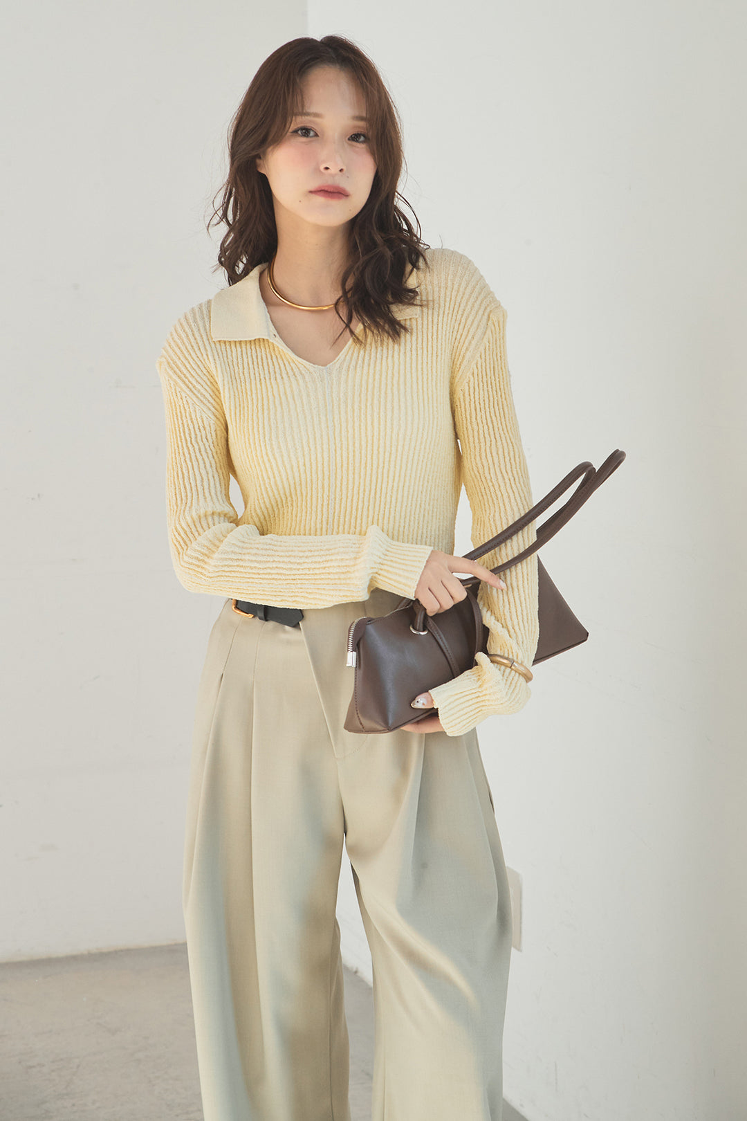 [SET]衿付きニットプルオーバー+サイドベルトタック入りスラックス(2set)