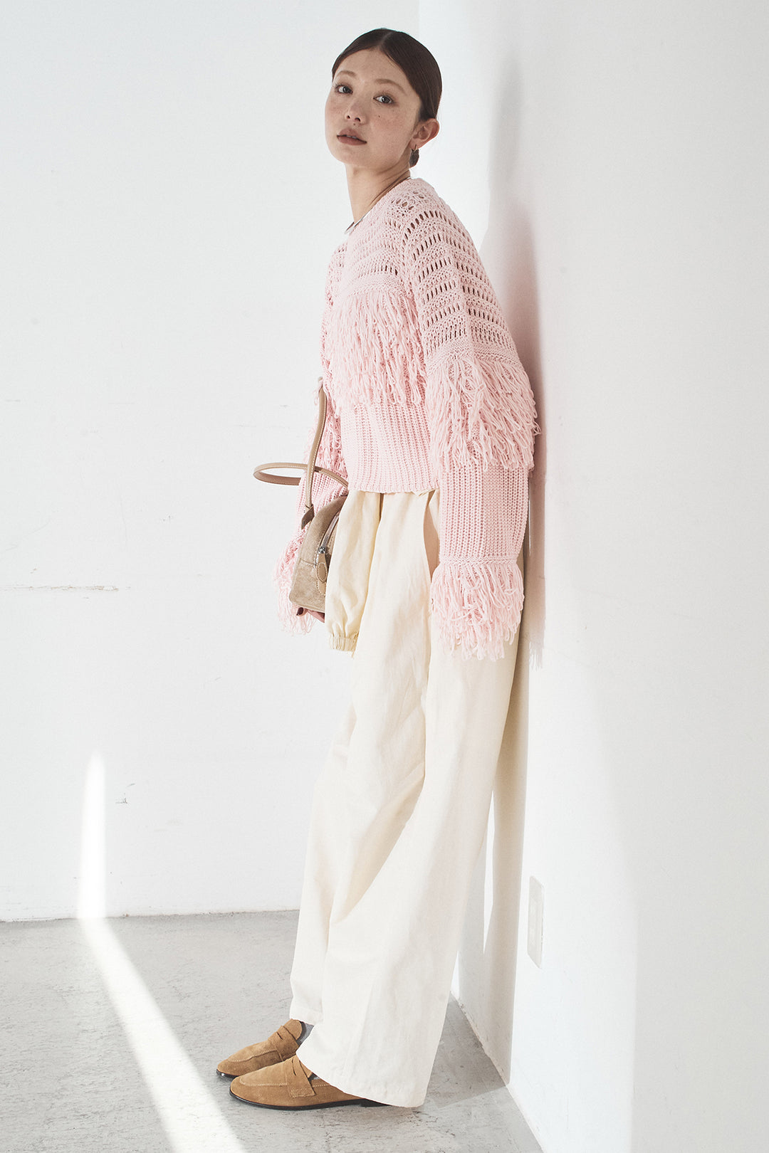 [SET]メッシュフリンジ切り替えプルオーバー+合繊ツイルスタンドウエスト巻きジョガーパンツ(2set)