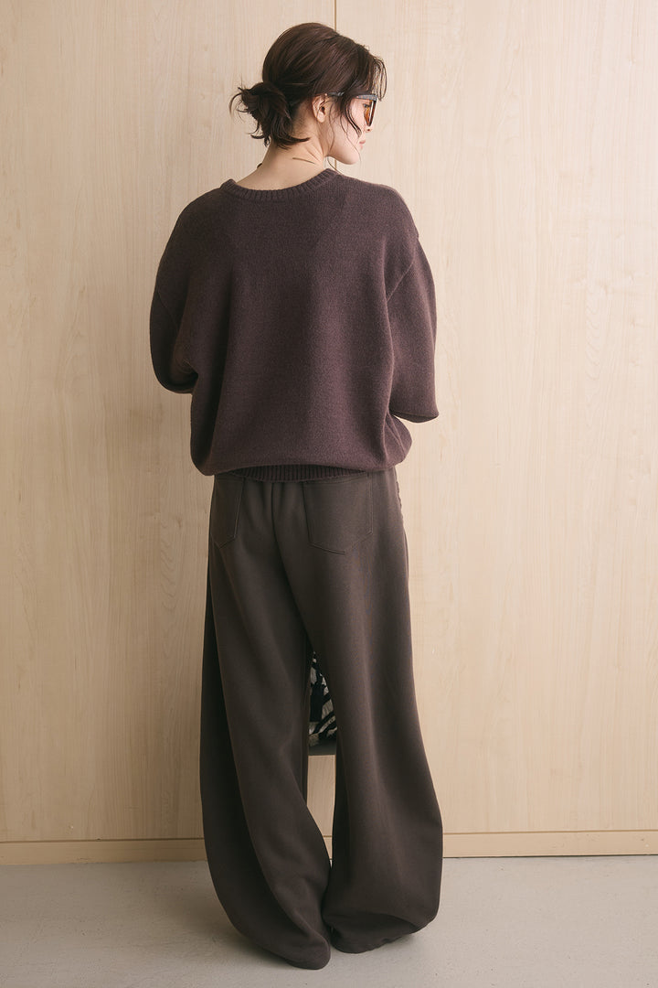 [SET]アルパカタッチ刺繍ロゴプルオーバー+ナポレオンディテールカーブパンツ(2set)