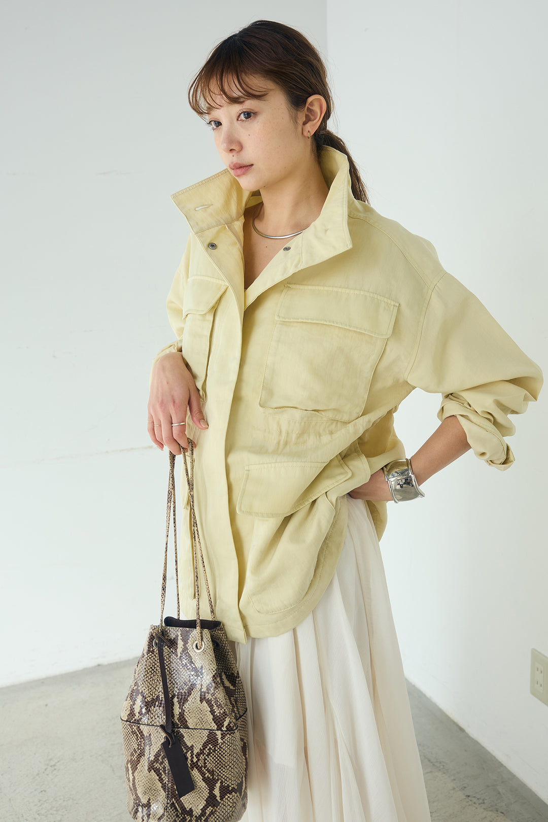 [SET]ナイロンツイルフィールドジャケット+シアーフリルキャミワンピース(2set)