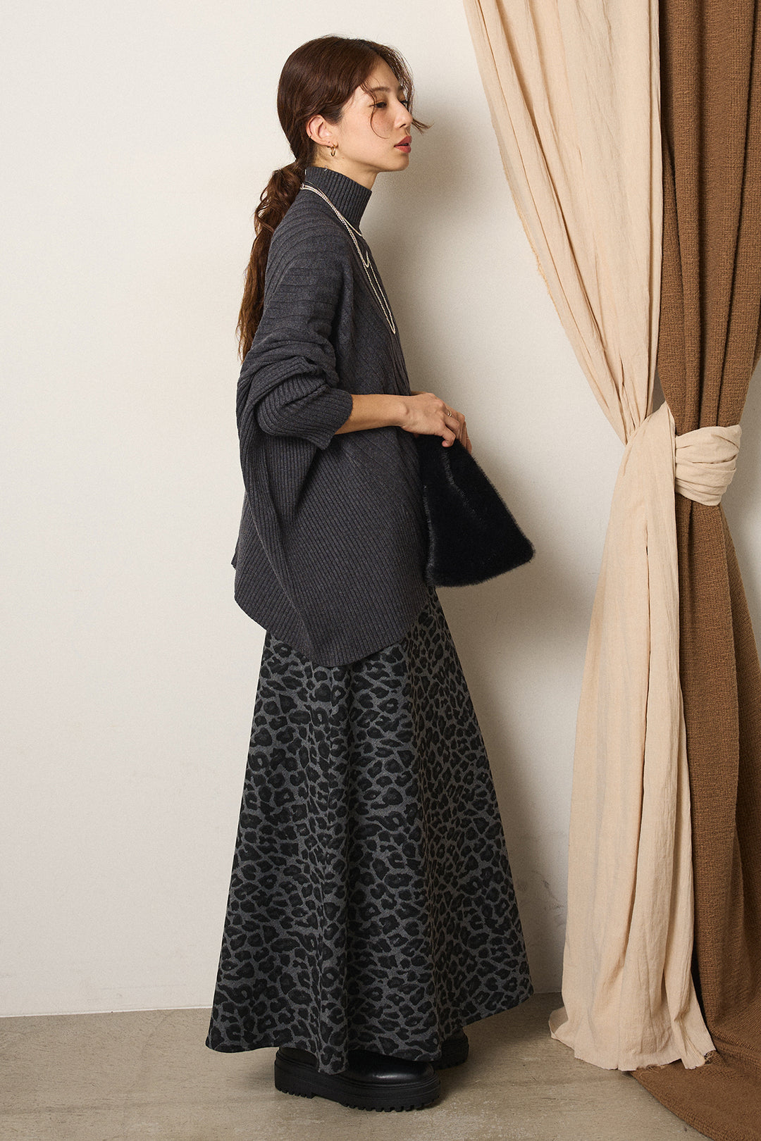 [SET]アシメデザインリブポンチョニットトップス+レオパードロングスカート(2set)