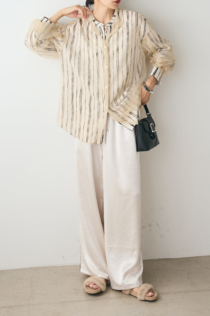 [SET]バンドカラー手書き風ライン柄シャツ+バンドカラー重ねシアーシャツ+サテンサイドラインパンツ(3set)