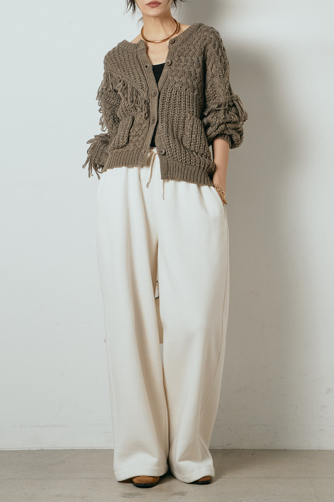 [SET]ランダムフリンジニットカーディガン+裏起毛スウェットワイドパンツ(2set)