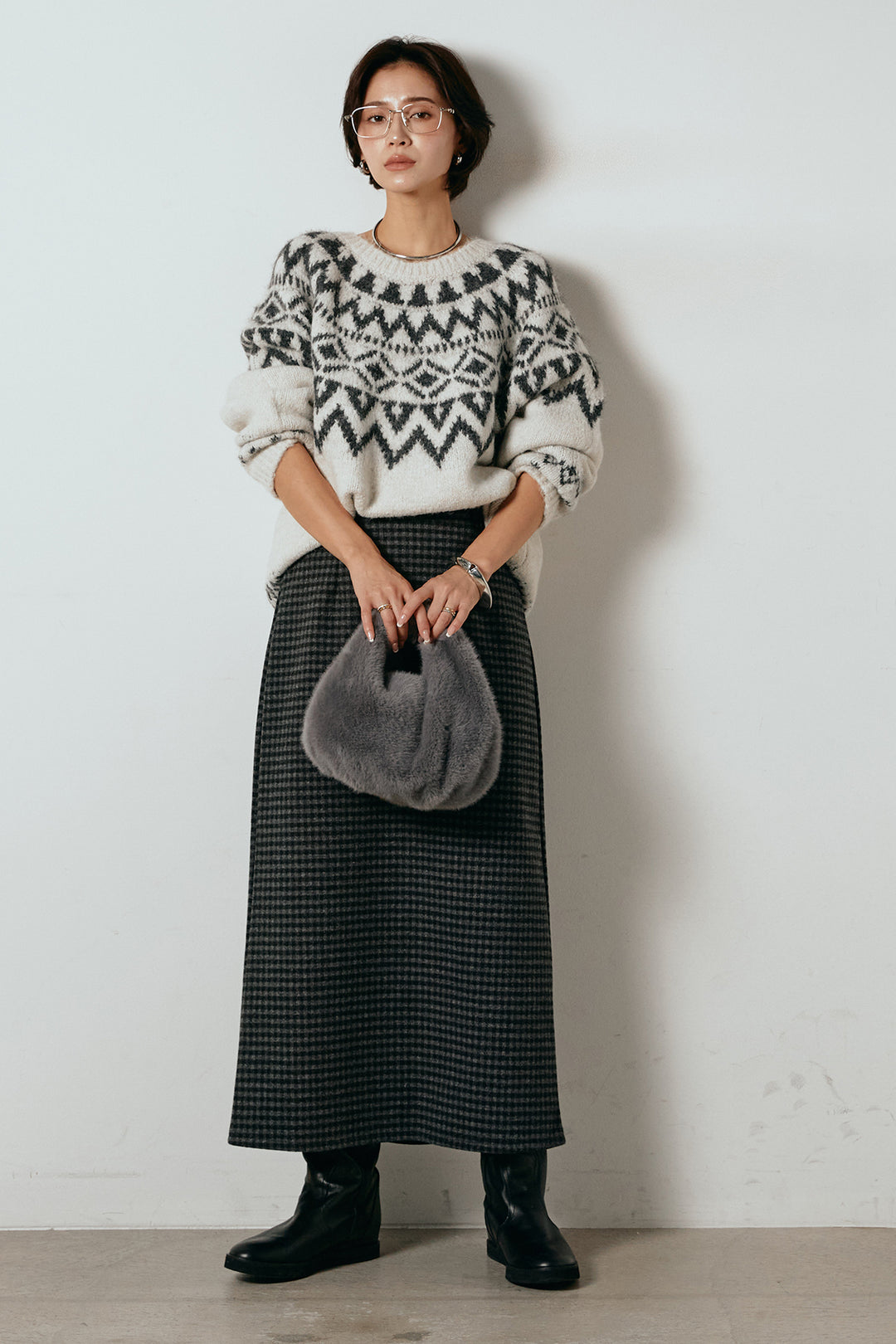 [SET]ノルディック柄Uネックプルオーバー+スエード調ベルト付きチェックナロースカート(2set)