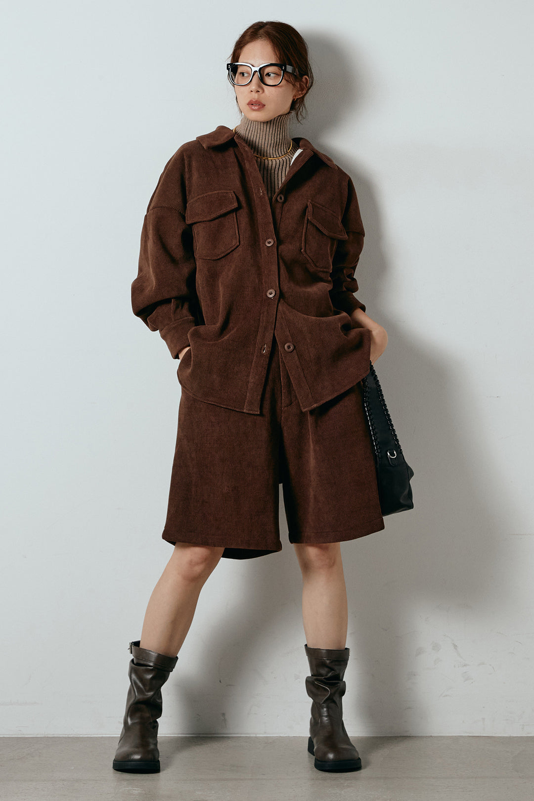 [SET]襟付きコーデュロイポケットシャツ+リブニットシームレスタートルプルオーバー+リラックスコーデュロイハーフパンツ(3set)