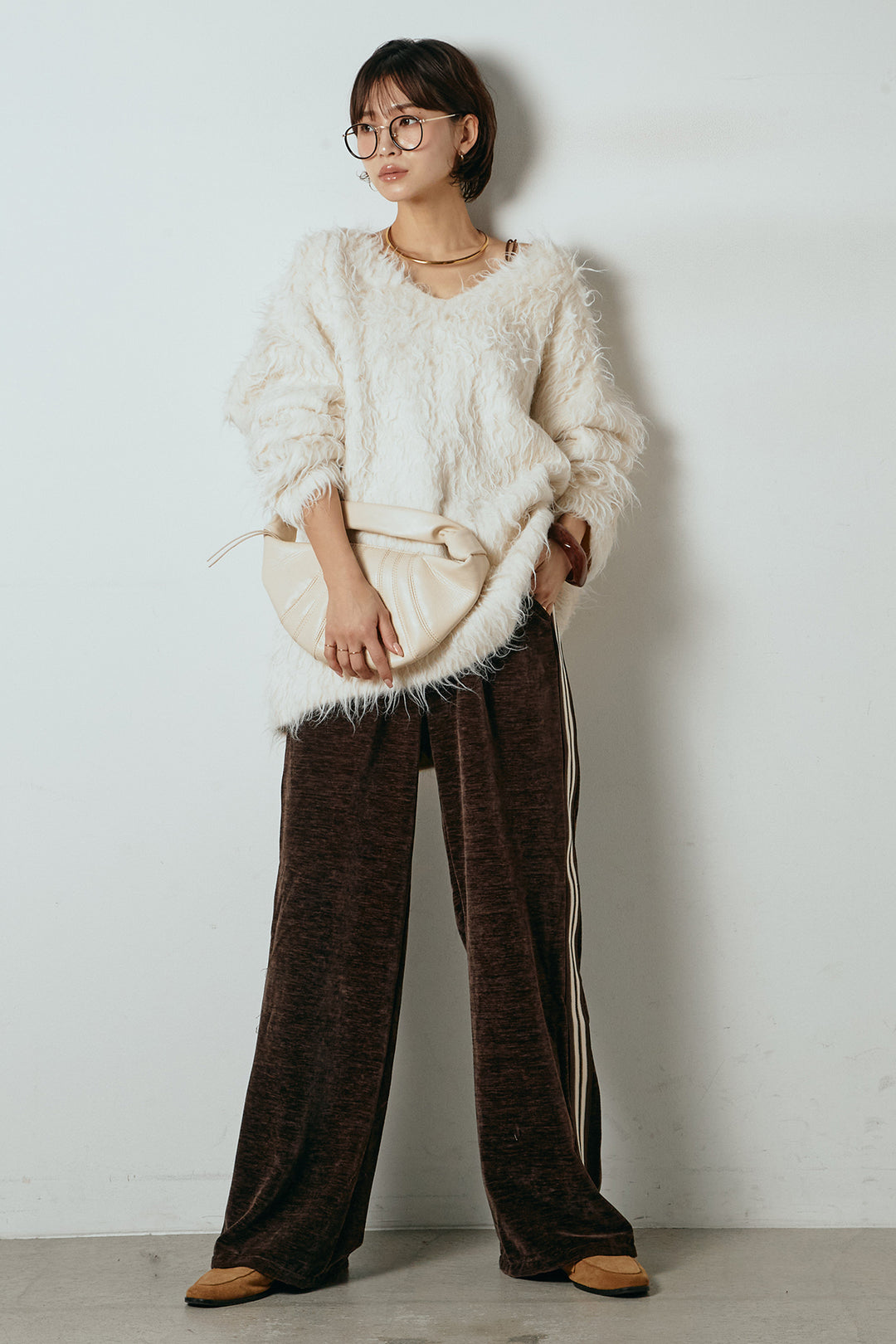 [SET]深Vネックシャギーニットトップス+リラックスサイドラインベロアワイドパンツ(2set)