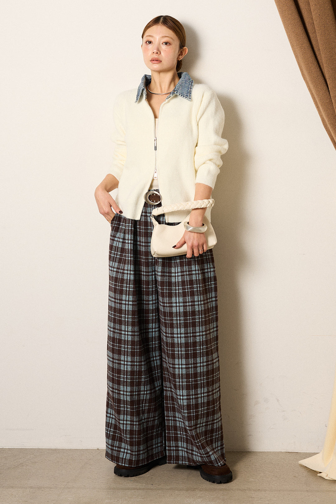 [SET]デニム襟ダブルジップニットトップス+スタッズデザインベルトタータンチェックパンツ(2set)