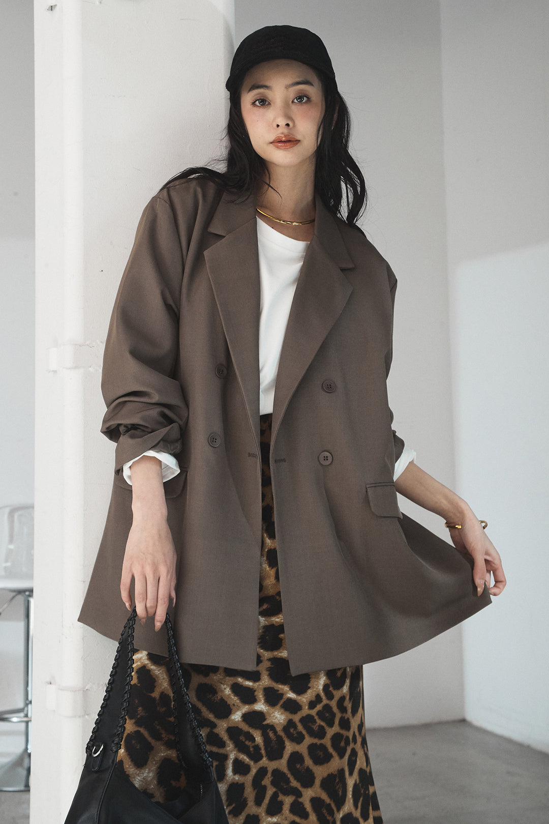 [SET]ルーズシルエットダブルテーラードジャケット+レオパードサテンナロースカート(2set)