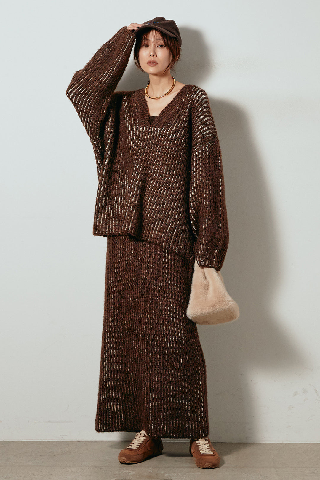 [SET]アルパカタッチ深Vニットトップス+アルパカタッチニットタイトスカート(2set)