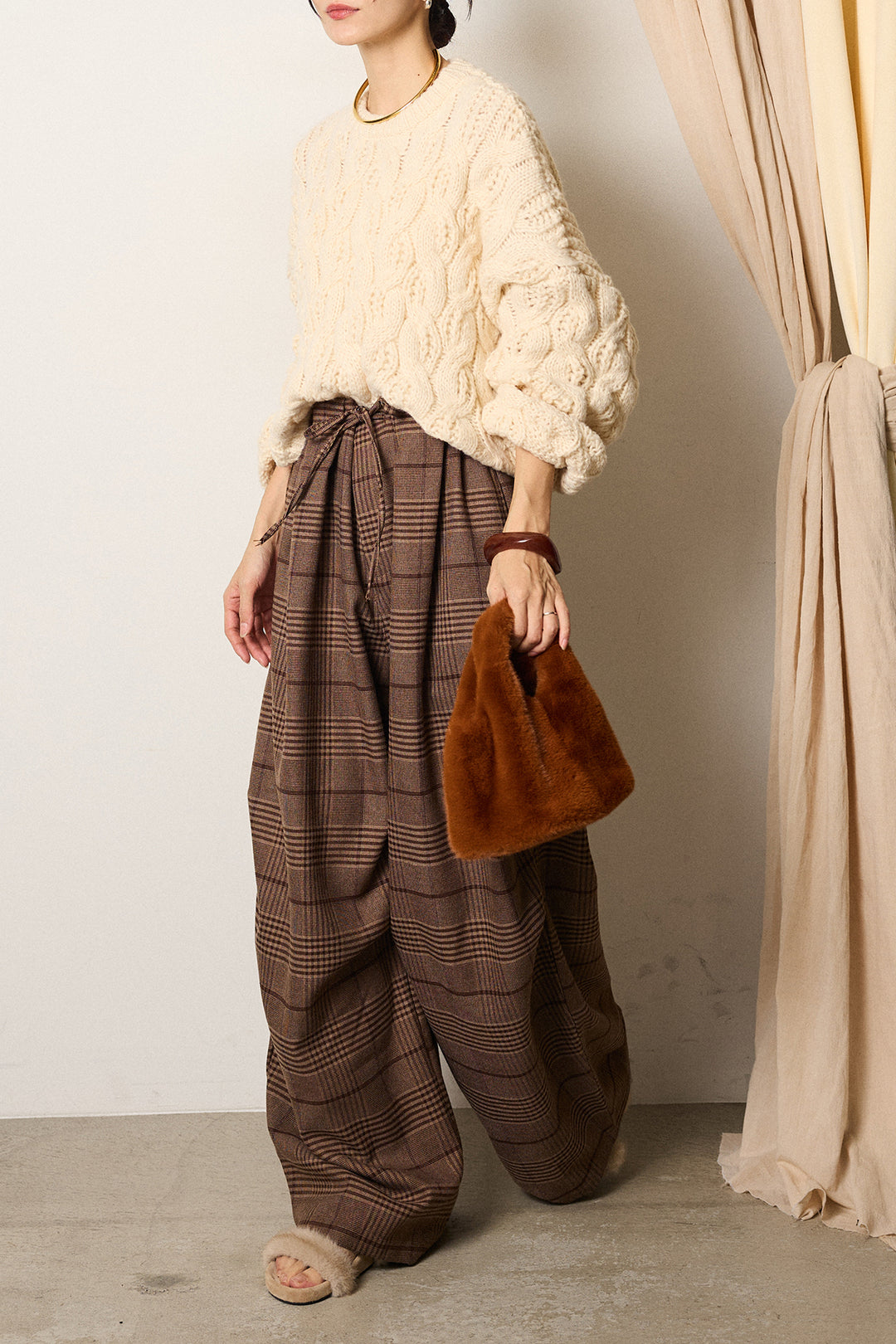 [SET]ケーブルリラックスショートニット+グレンチェックルーズタックパンツ(2set)