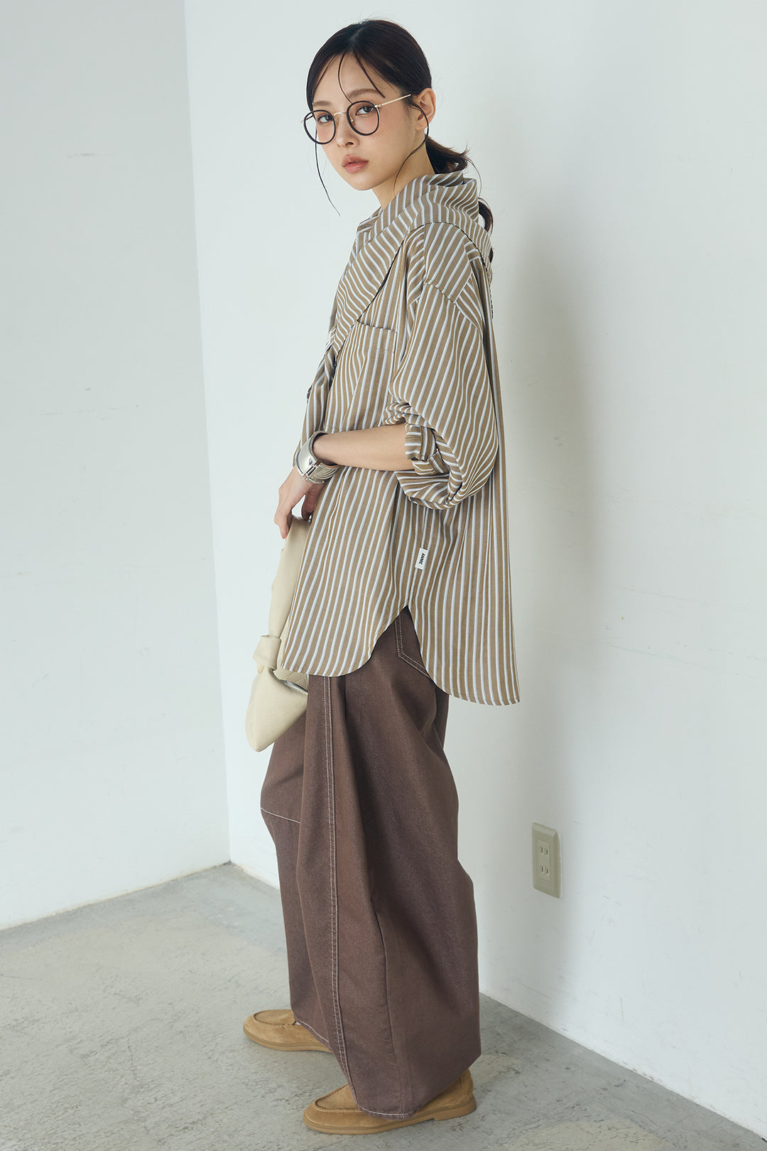 [SET]レーヨンストライプスカーフ+ツイル配色ステッチバレルパンツ+レーヨンストライプバンドカラー長袖シャツ(3set)