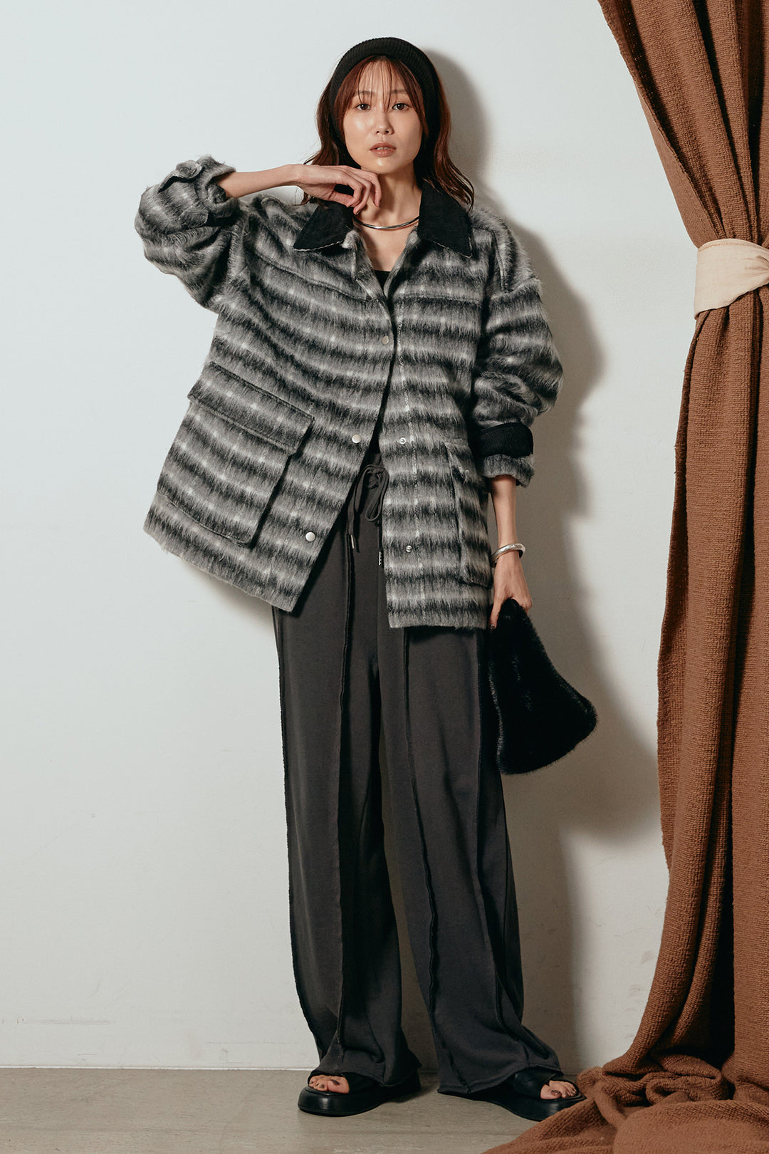 [SET]チェックシャギーミドルカバーオール+フロントラインデザインワイドスウェットパンツ(2set)