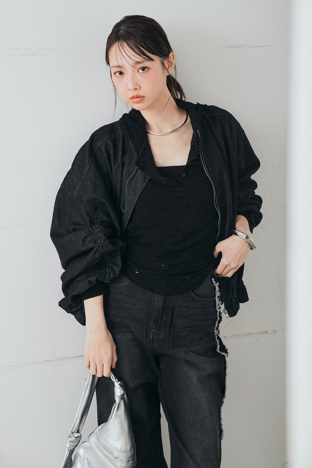 [SET]袖シャーリング裾フリルデニムブルゾン+デニムサイドフリルパンツ(2set)