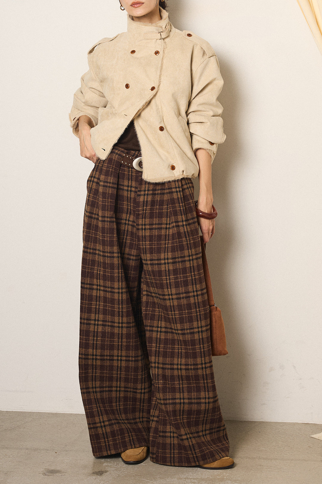 [SET]スタンド襟スウェードライクアウター+スタッズデザインベルトタータンチェックパンツ(2set)