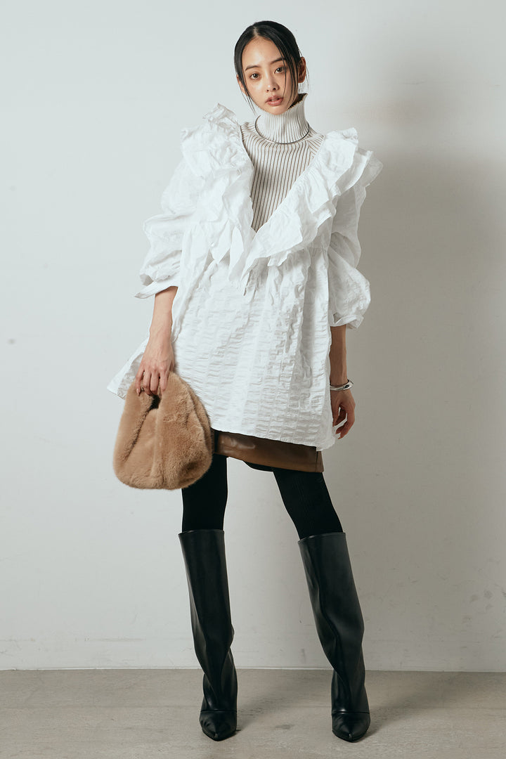 [SET]Vネックフリルカラーブラウス+ストレッチエコレザーバミューダパンツ(2set)