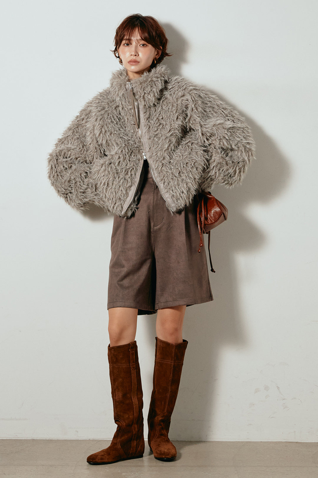 [SET]ミックスシープファースタンドブルゾン+フェイクスウェードハーフパンツ(2set)