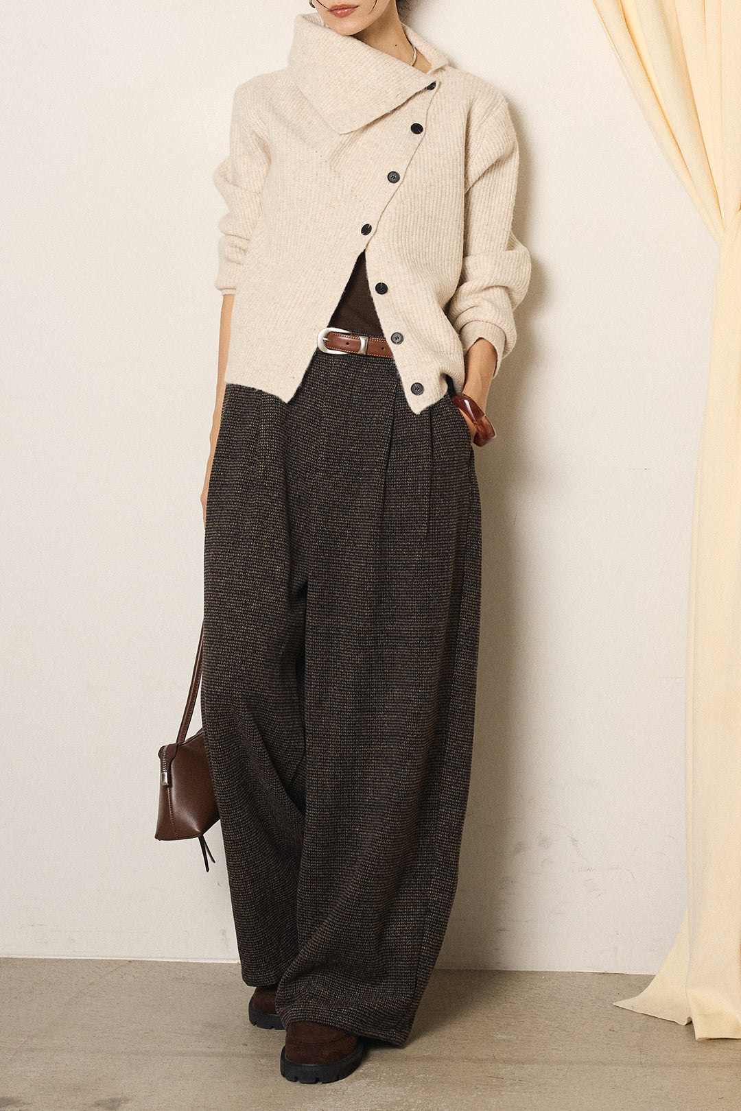 [SET]ボタンデザインネックニットプルオーバー+起毛タック入りツイードワイドパンツ(2set)