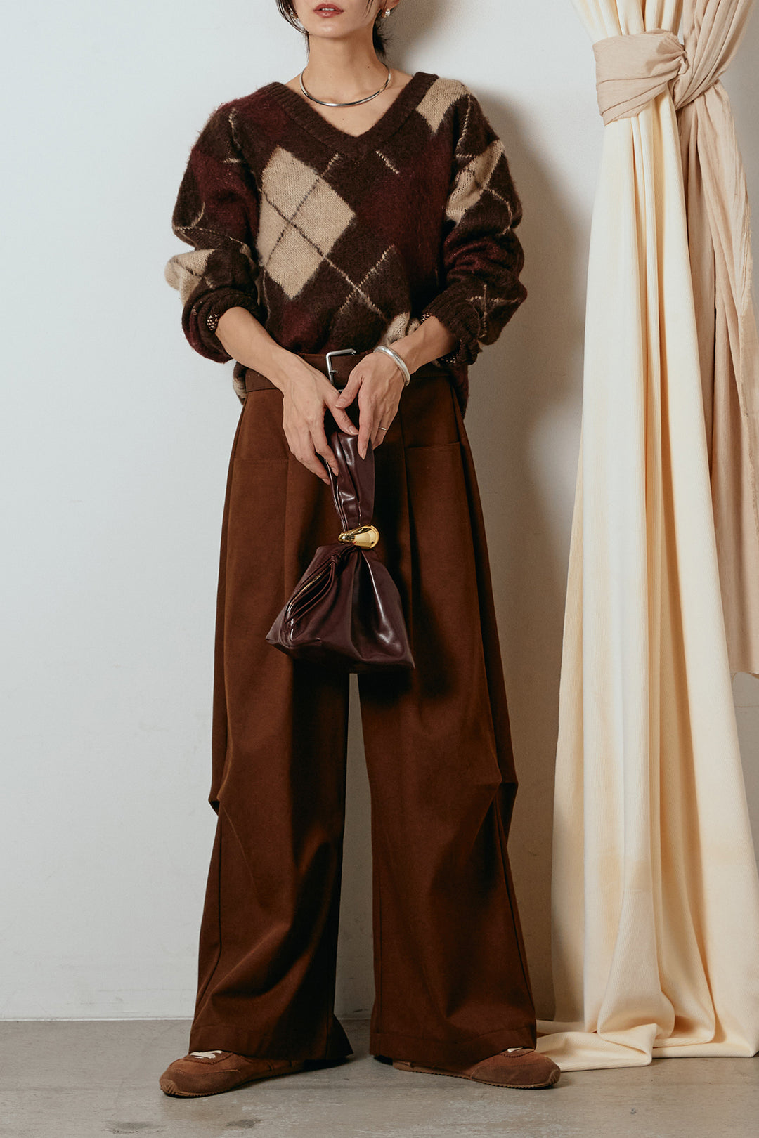 [SET]アクリルモヘアアーガイルVネックプルオーバー+太ベルト付きタックデザインワイドパンツ(2set)