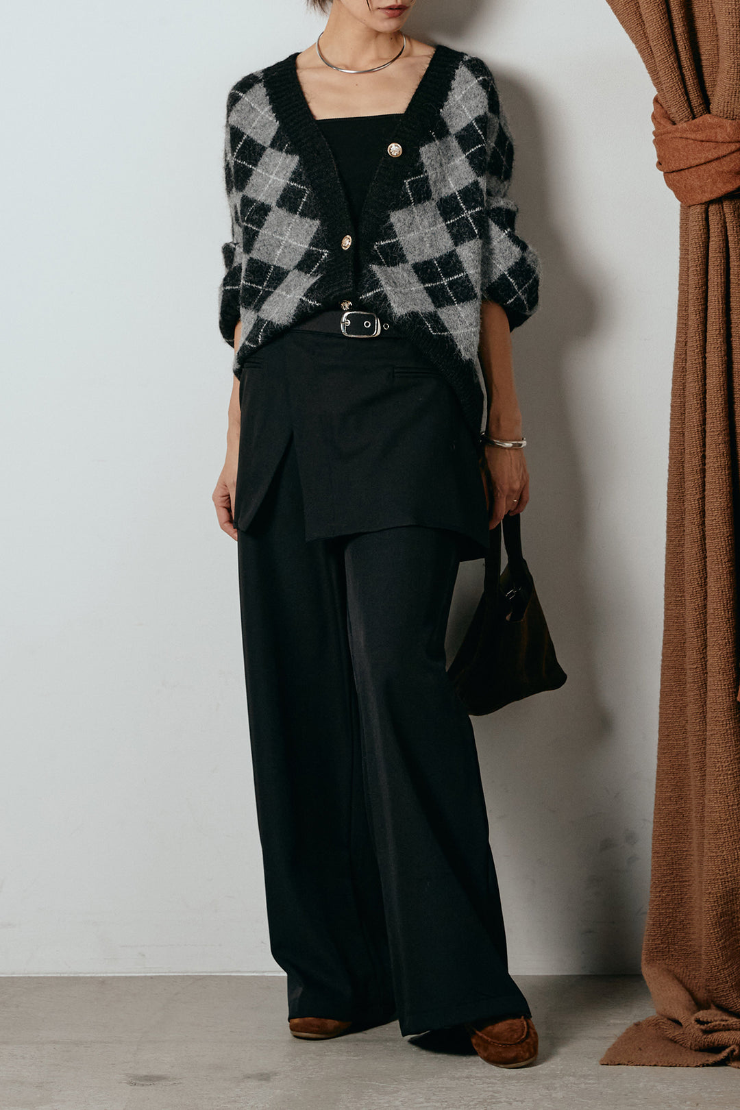 [SET]オーバーサイズ総柄Vネックニットカーディガン+ベルト付きウエストデザインパンツ(2set)