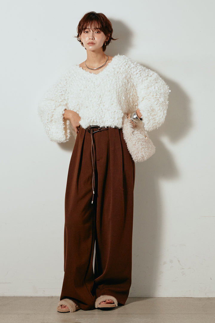 [SET]深Vネックチョウチョヤーンニットトップス+細フェイクレザーベルト付きワイドタックパンツ(2set)