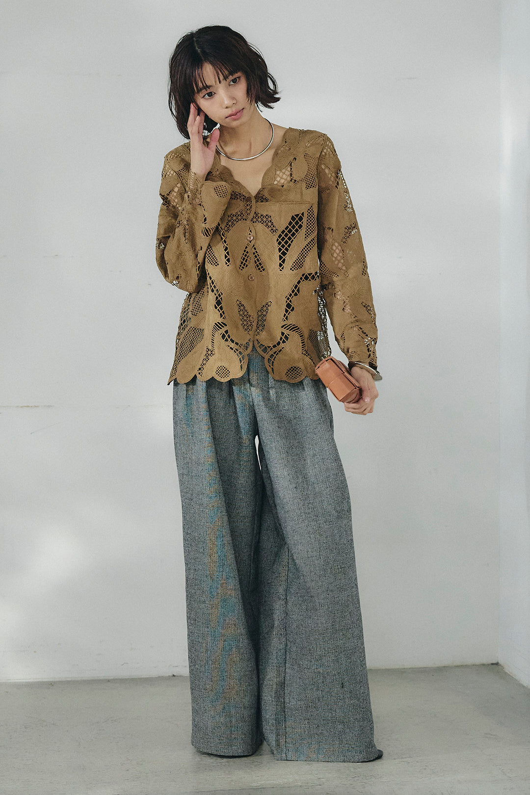 [SET]フラワー刺繍レースブラウス+サイドボタンツイードタックパンツ(2set)