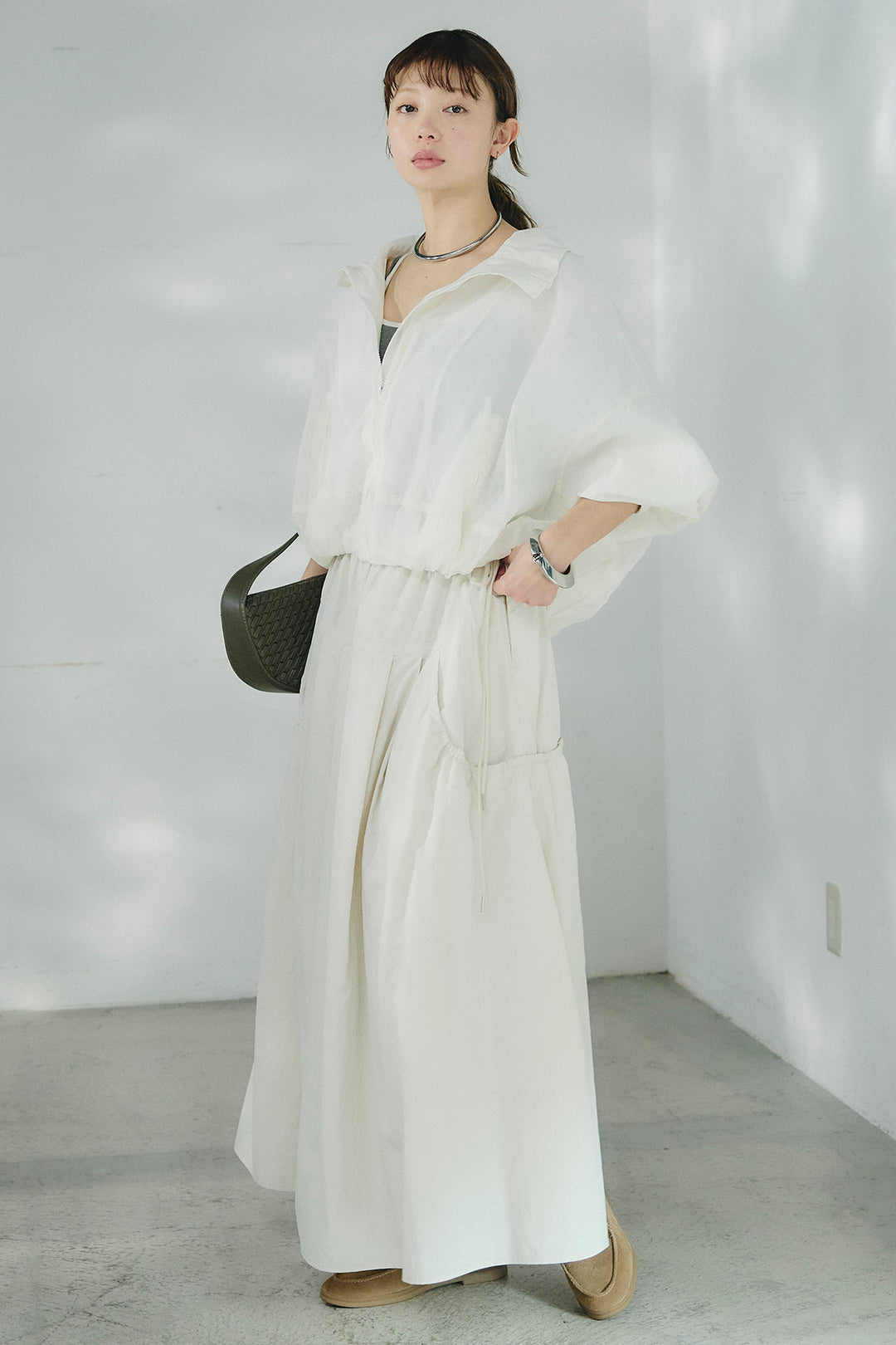 [SET]スタンドネックシアーブルゾン+ナイロンデザインフレアスカート(2set)